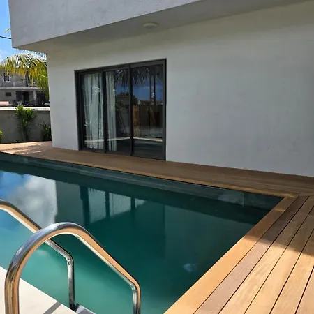 Carlos Villa Poolside Tamarin Exterior photo