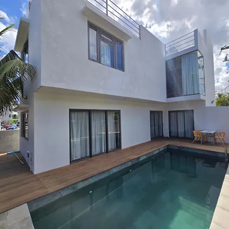 Carlos Villa Poolside Tamarin Exterior photo